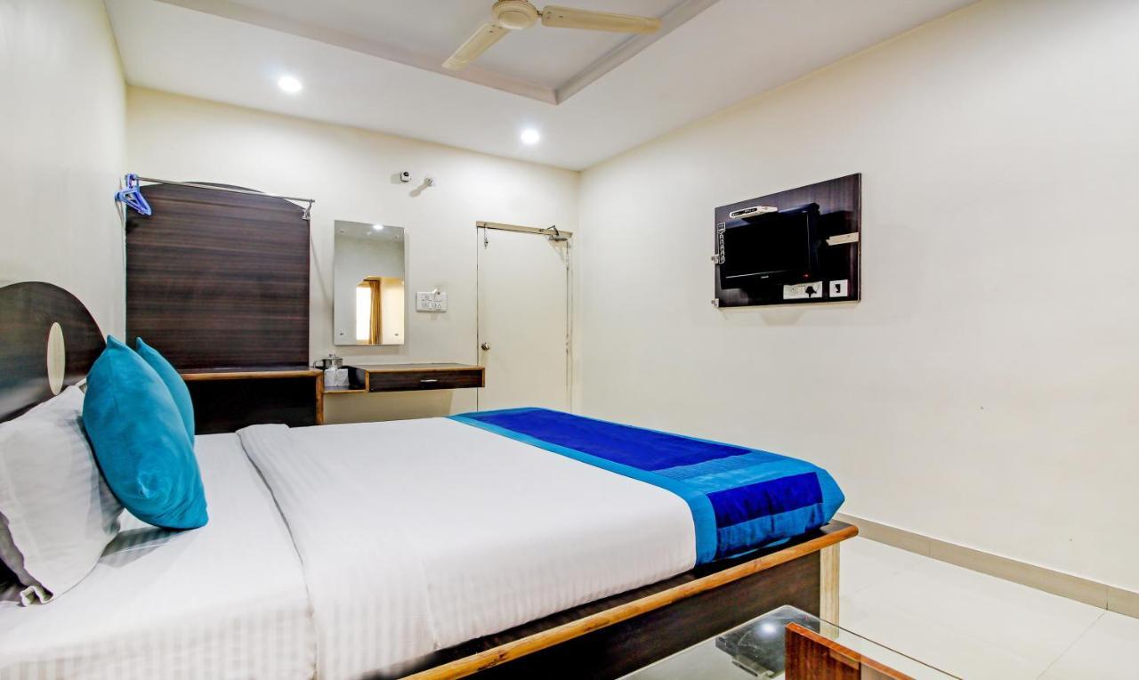 Hotel S Y N Residency Hyderabad Eksteriør billede
