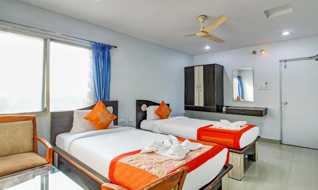 Hotel S Y N Residency Hyderabad Eksteriør billede