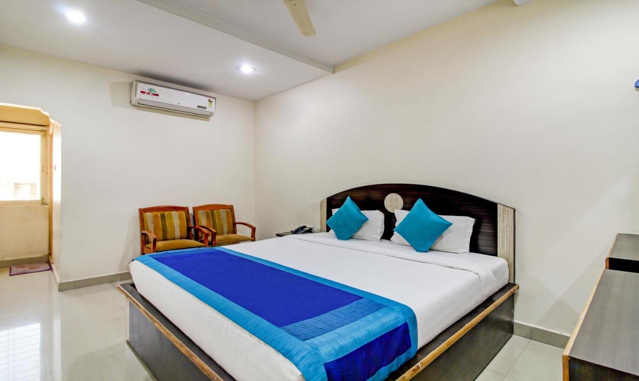 Hotel S Y N Residency Hyderabad Eksteriør billede